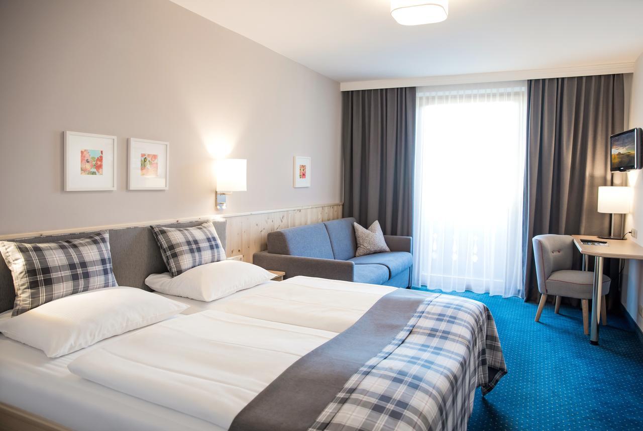 Hotel Gasthof Zum Kirchenwirt Puch bei Hallein Kültér fotó